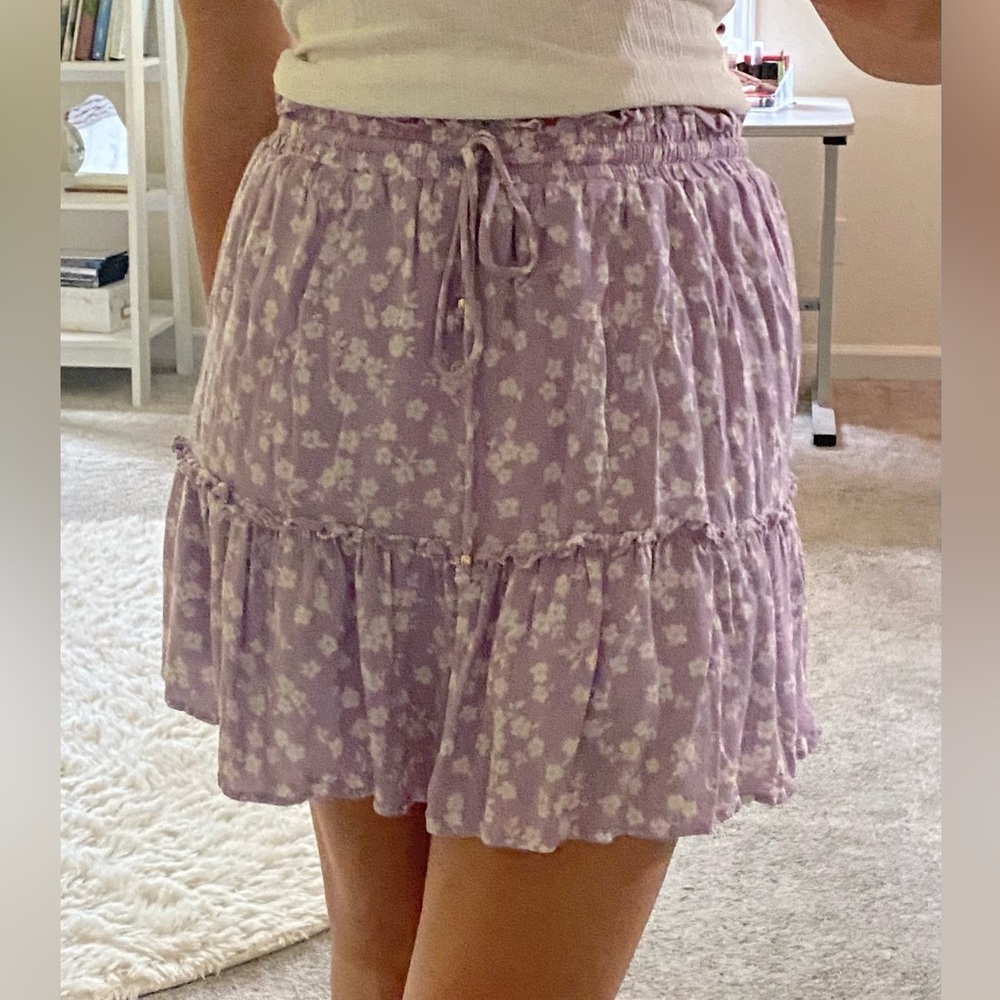Large Cresent Mini Skirt 🌸